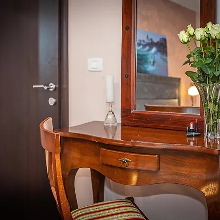 Theatre Luxury 4* Спліт