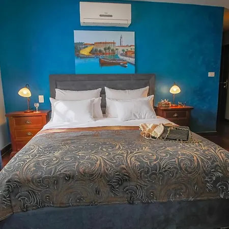 Theatre Luxury krevet i doručak